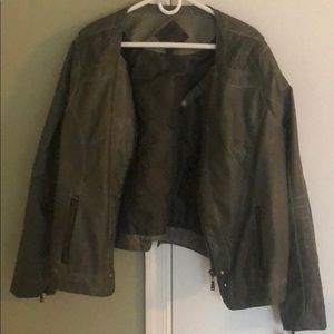 LEATHER JACKET NWT